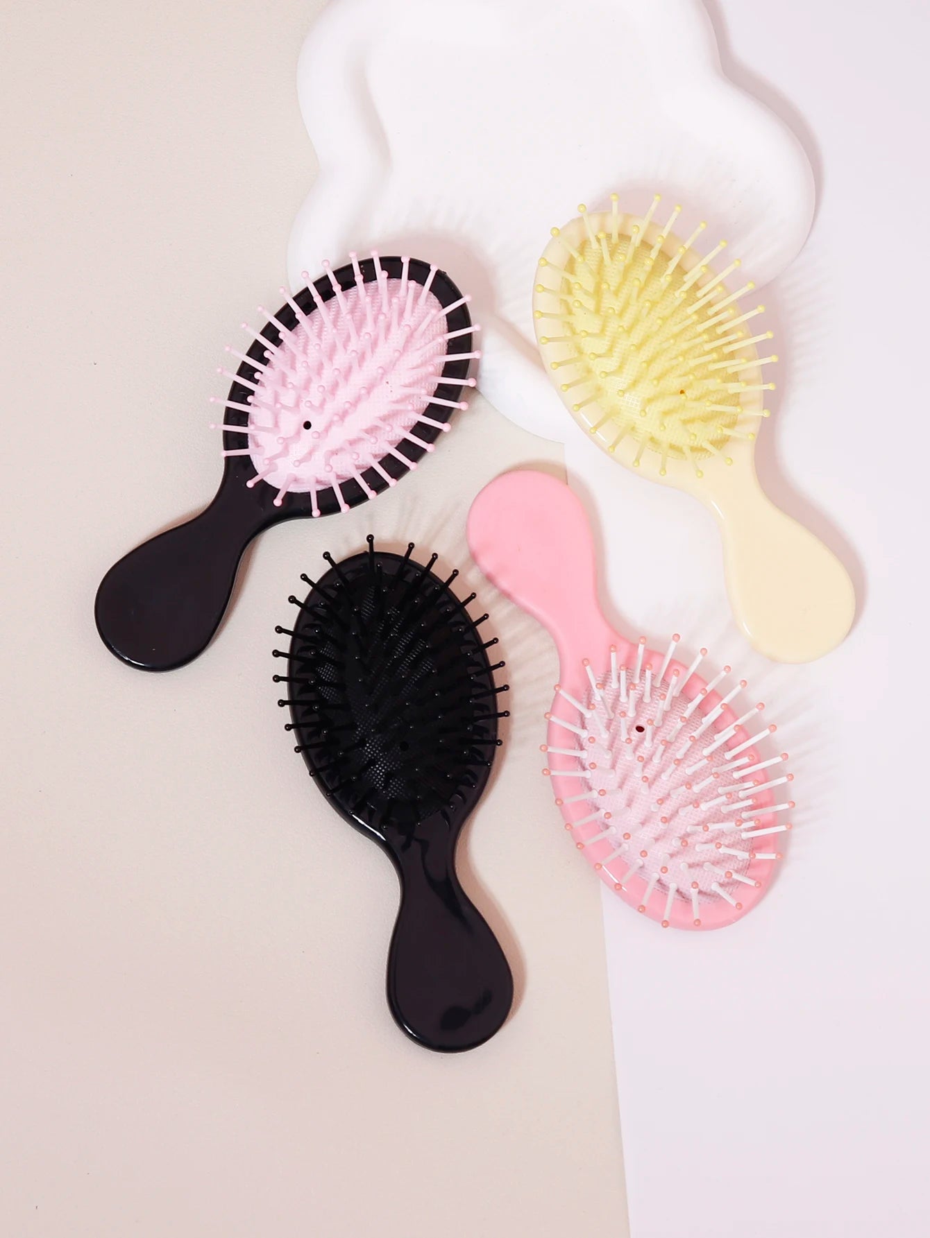 1pcs mini portable massage anti-static cute cartoon air cushion hair brush comb for girls hair care tools